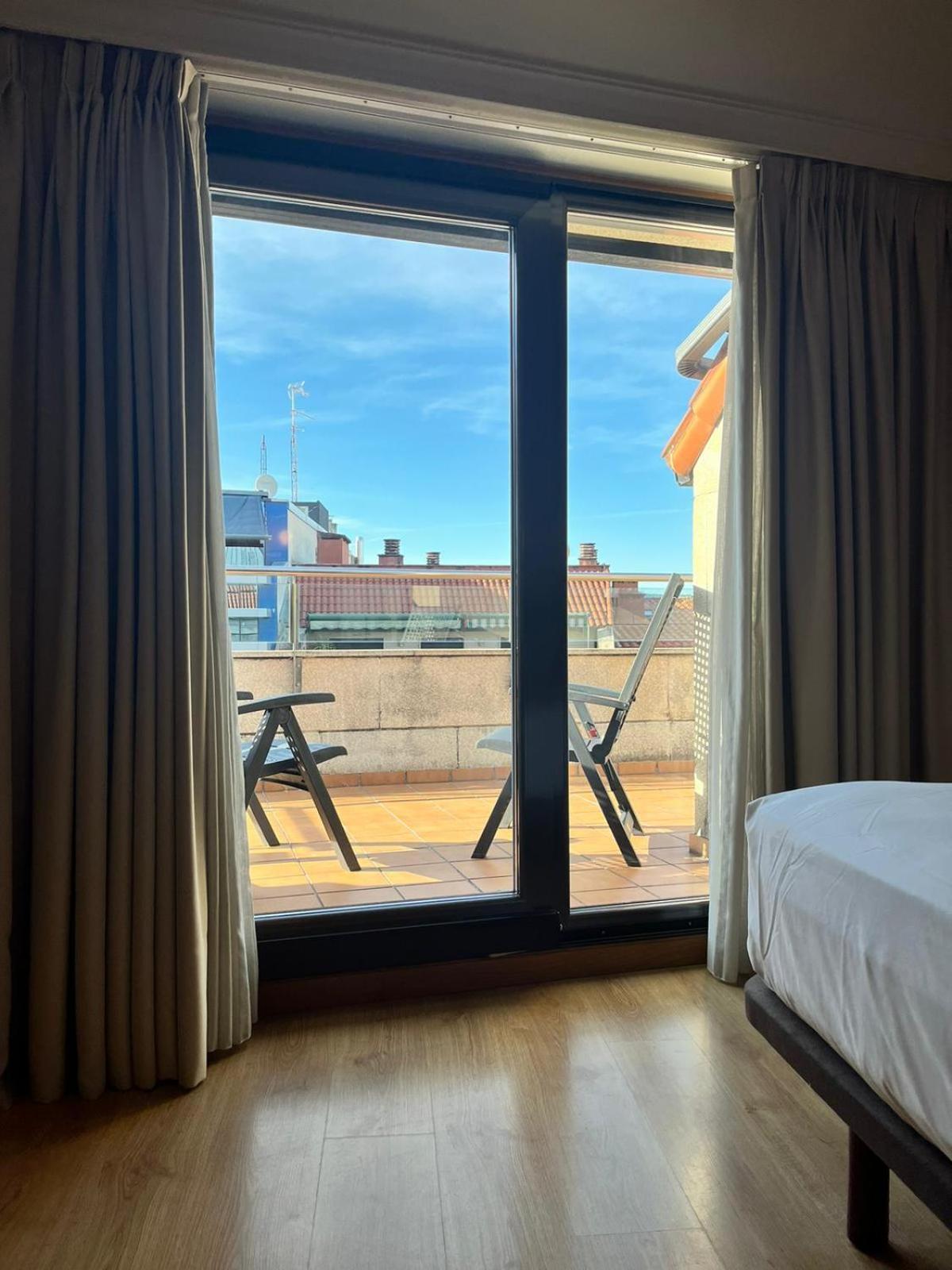 Hotel Ogalia Vigo Bagian luar foto