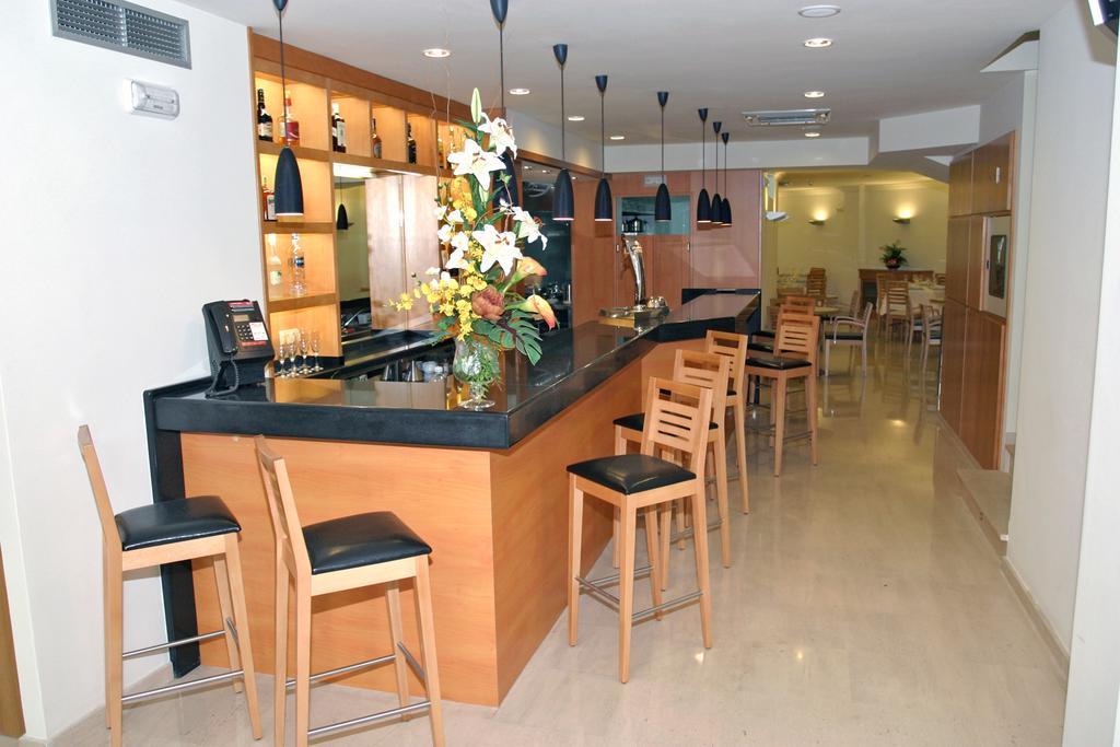 Hotel Ogalia Vigo Bagian luar foto